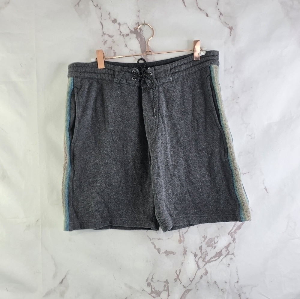 Vissla Shorts Mens Medium 31 32 Gray 7 8 Inch Sweat Lounge Striped